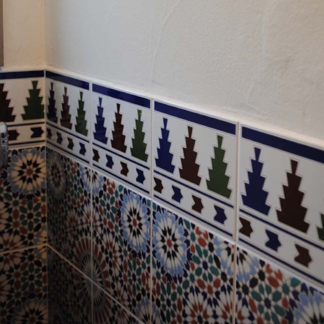 モロッコタイル 洗面所